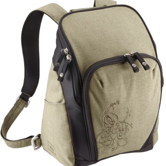 REI Nikole Day Bag Lightweight Daypack Backpack small/medium size - Picture 13 of 13